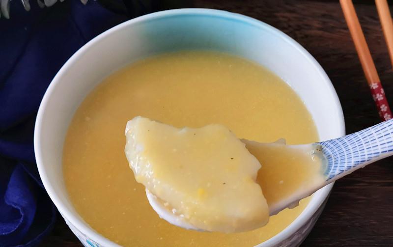 宅家的日子,我家最爱喝这粥,主食和粥一锅出,一人一碗就饱了