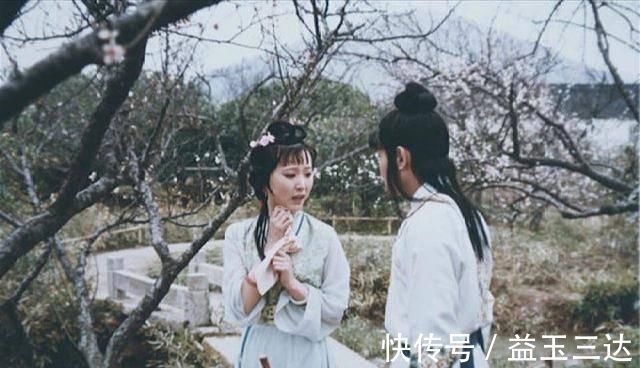 贾宝玉!黛玉夜访怡红院,被晴雯拒之门外,事后宝玉做两件事替黛玉出气