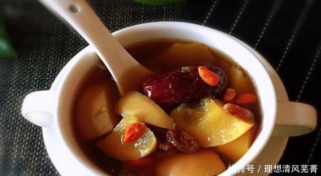 冬天,苹果和它是绝配,简单煮一煮,营养极高,天越冷吃着越舒服