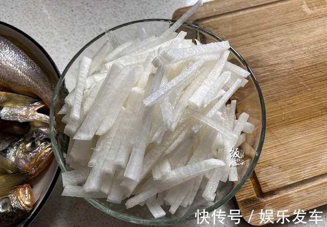 海鱼|开学了,有条件的话,多买这鱼给孩子吃,肉嫩刺少,营养价值高