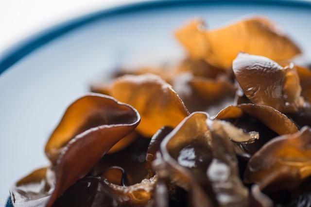 炒木须肉，怎样才能滑嫩好吃？下锅前多加1步，肉质滑嫩菜更香