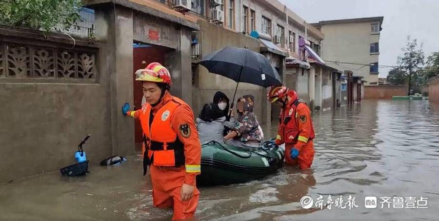 聊城市气象局|连续降雨致多地积水严重，聊城消防紧急排涝救援