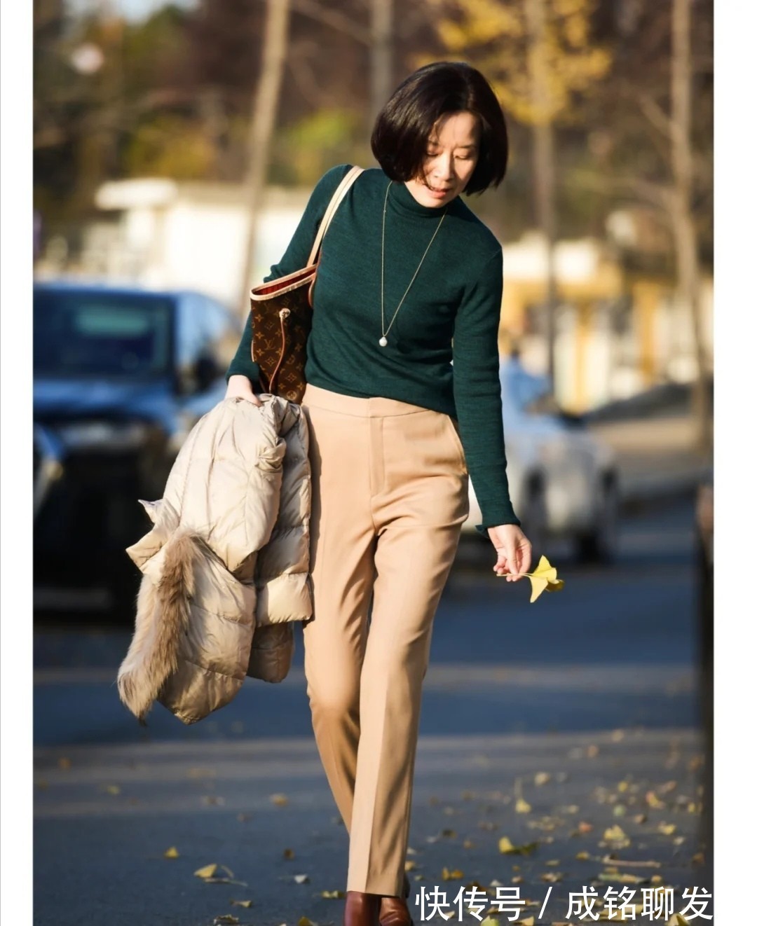 外套|奔五奔六的女人冬装这样穿,真实大方不装嫩,时髦减龄又有女人味