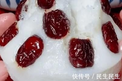 吃面包不如吃它,无须烤箱,放碗中一蒸,筋道暄软,比面包还好吃