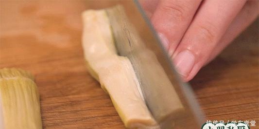 炒一下!只是炒一下就能鲜死人!饭扫光!