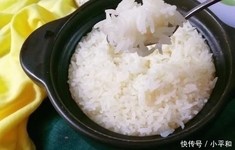 米饭|煮饭就是米加水怪不得不好吃，教你3招，想把饭煮难吃都不容易