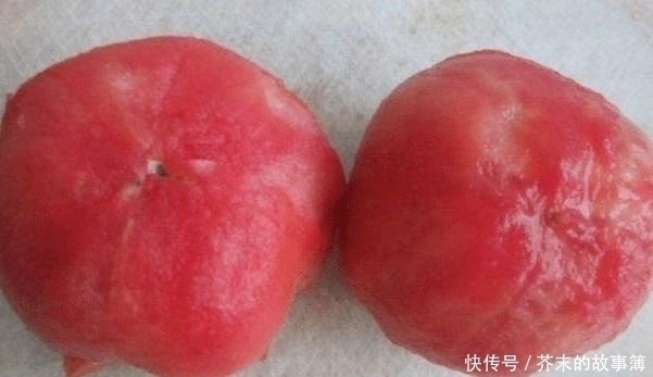 去皮|给西红柿去皮不需开水烫,大厨教大家一个去皮方法,几分钟就能搞定