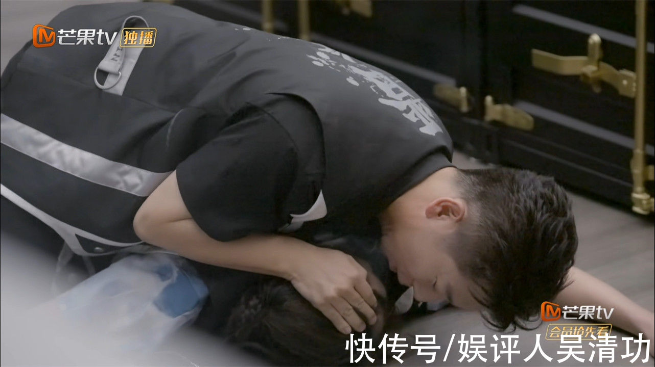 瑞奇|尹正拿第二被胡海泉“按在地上亲”，张淇不让瑞奇算分数引热议