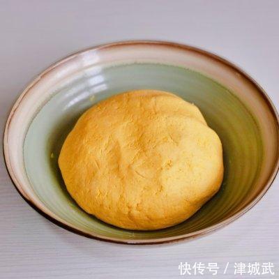 只有最美味的南瓜糯米蒸月饼,才能点亮你的餐桌!