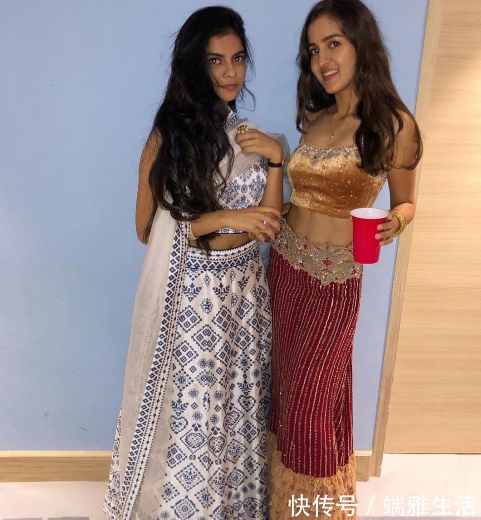 健身房|19岁印度少女，自家阳台是健身房，通常稀饭骑马，身段很好