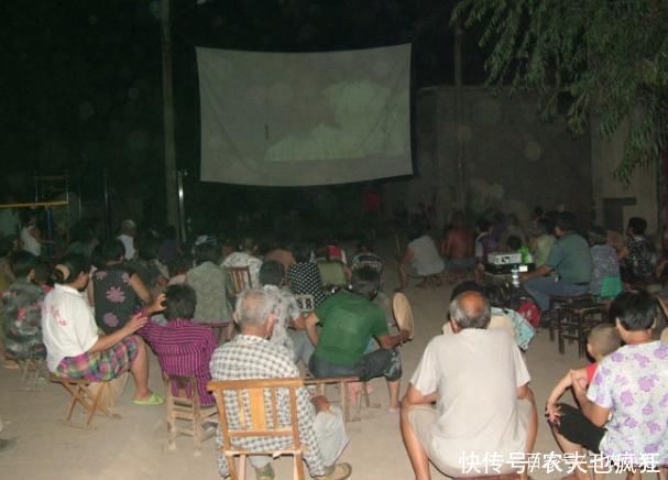 老照片|一组30年前农村的老照片,看看当时的人如何“消暑”,满满的回忆