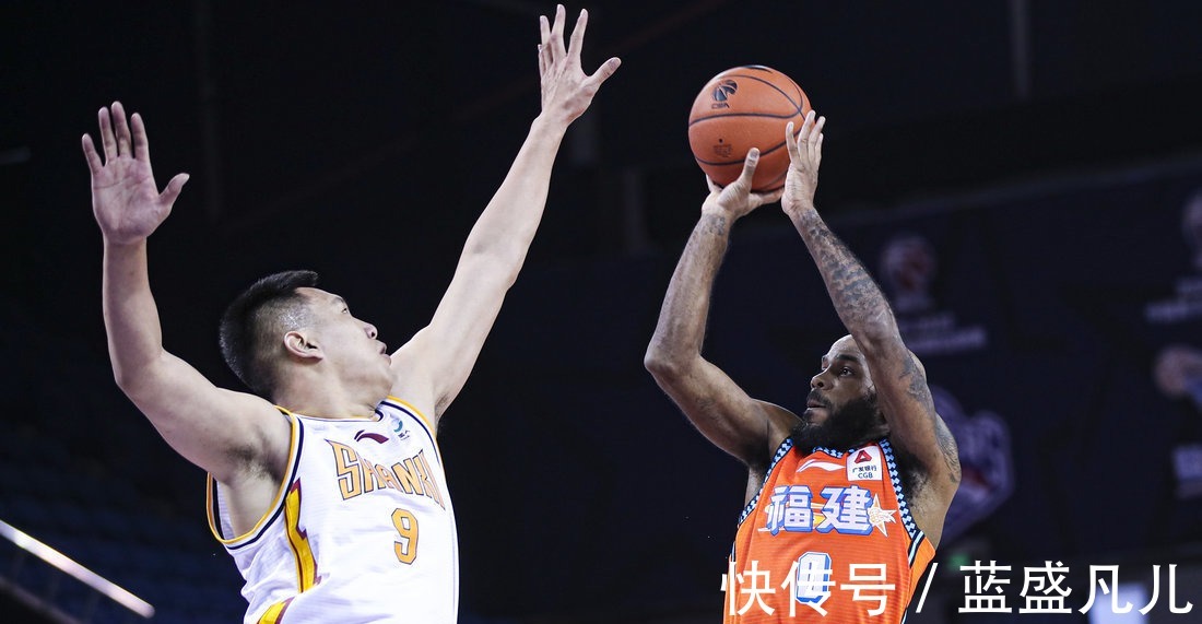 辽宁队|CBA来袭！山西单节40分疯狂，三分10中9，辽宁旧将5中4！