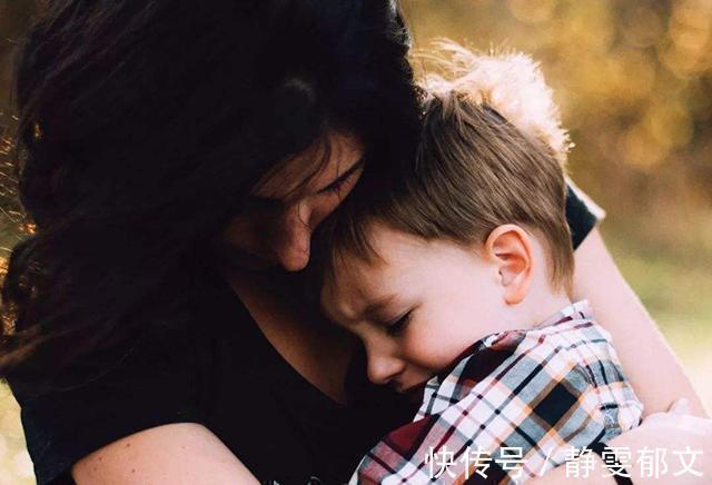 父母|孩子在幼儿园被欺负,爸爸在家长群发一条信息后,事情完美解决