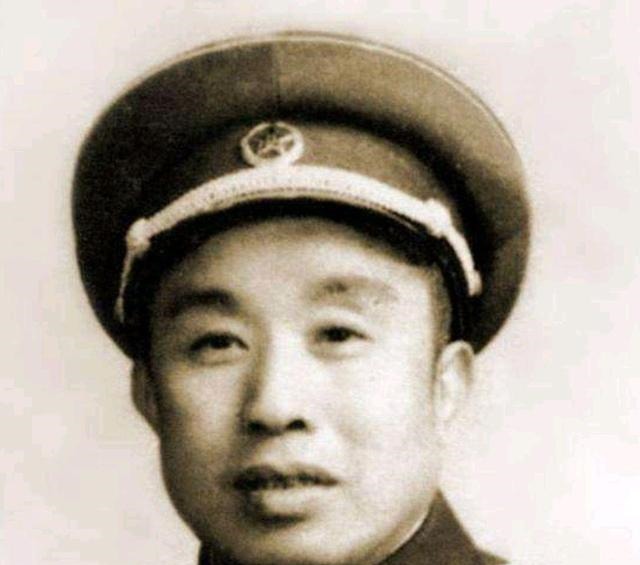 部队|此人只是区长,三野首长却要提拔他为军级将领,他直接拒绝了!