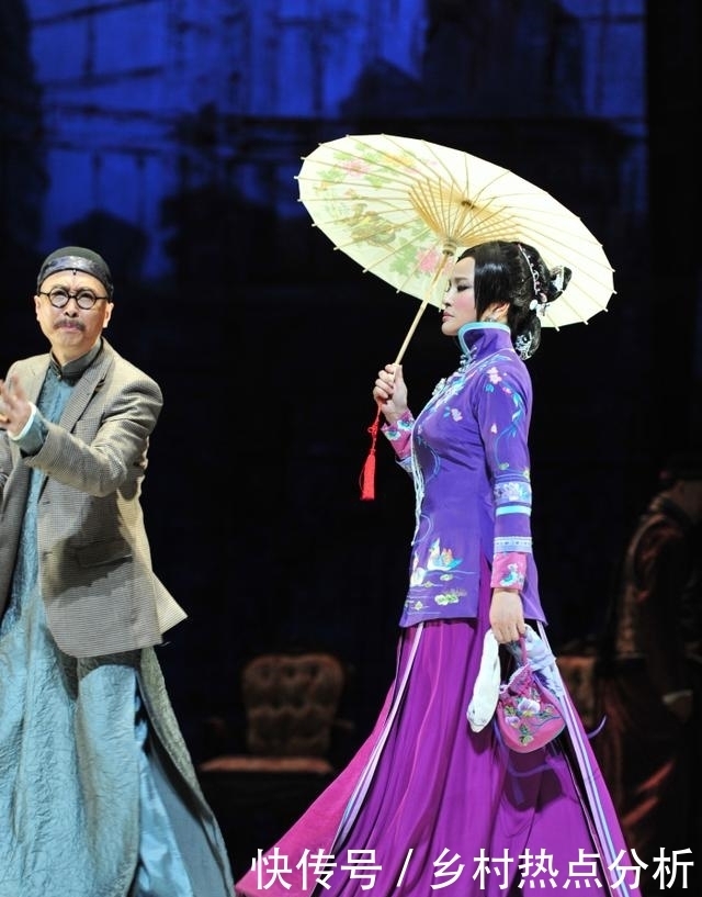 书寓|刘晓庆主演话剧《风华绝代》在滨上演 再现“赛金花”传奇故事