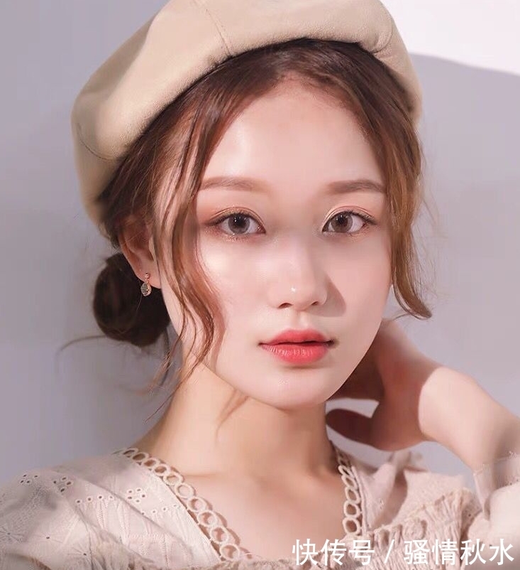 脸上斑点多看着脏脏的,注意四点,让皮肤白净通透想长斑都难