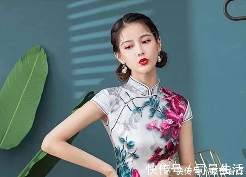 真丝 淑女高端真丝旗袍,这样穿,让你美的含蓄又矜持