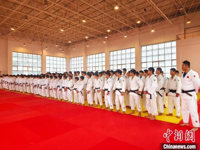全国柔道训练营天津开营 三百余人参加规模空前