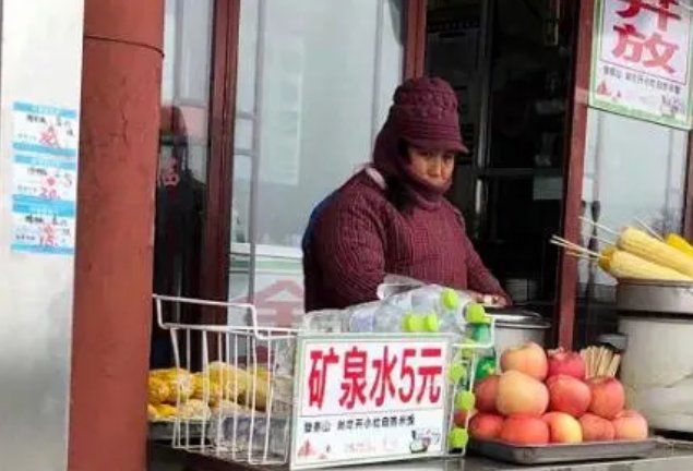 餐饮|景区别只算餐饮“小账”，留住游客先留住“胃”