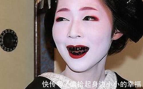 陋习|古代女子奇葩审美,中国裹小脚、西方束小腰,而日本欣赏不动!