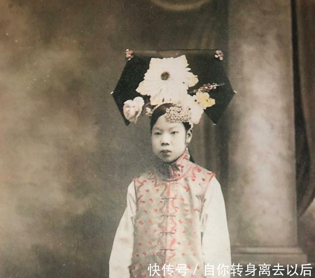 珍妃|晚清绝版后妃照,珍妃冷艳,婉容高贵,只有她敢自诩晚清第一美人!
