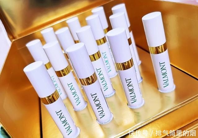 黑球|贵妇常用的四款“精华”,绿宝瓶滋润,黑球功能全,还有2款也不错