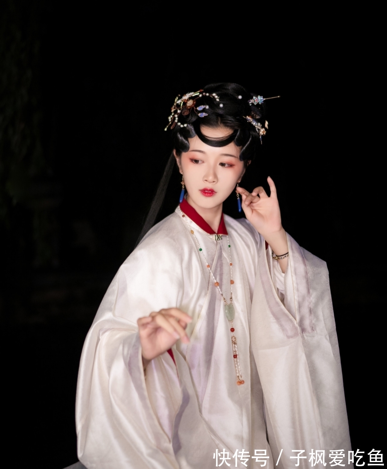 染秋@咏秋·七言格律:几时叶落相思地,何日鸿飞别梦间