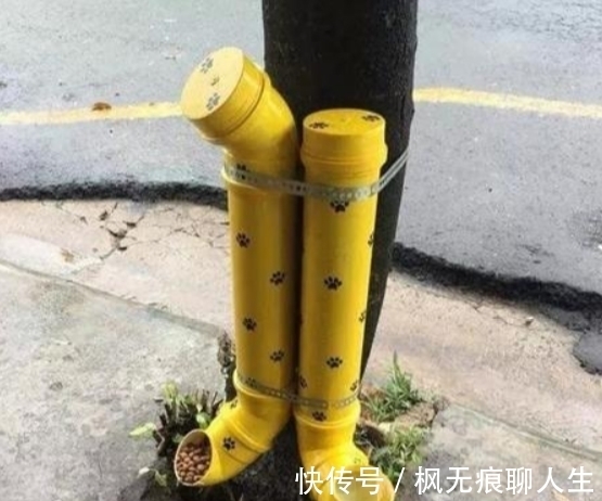 |搞笑笑话:哥们,看你摩托车坐垫就知道你还单身