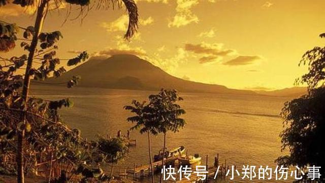 加莱亚诺|这本书被誉为“纪实版《百年孤独》”的书，真的“孤独”了许多年