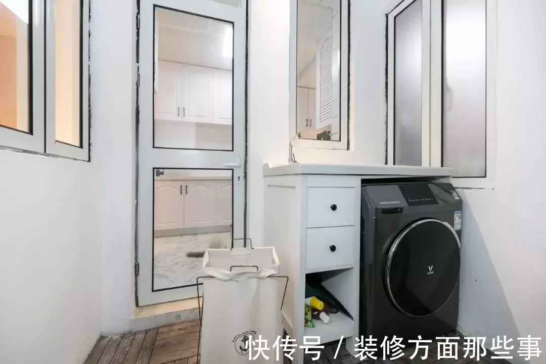 上下吊柜|60平旧房改造,颜值超高,主卧双层榻榻米设计,太实用了!