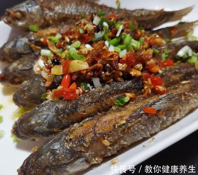 油炸青皮嫩，外酥里嫩，不错的下酒菜！