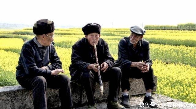 不求|农村俗语人过四十,不睡三觉,不求三人,啥意思有什么道理