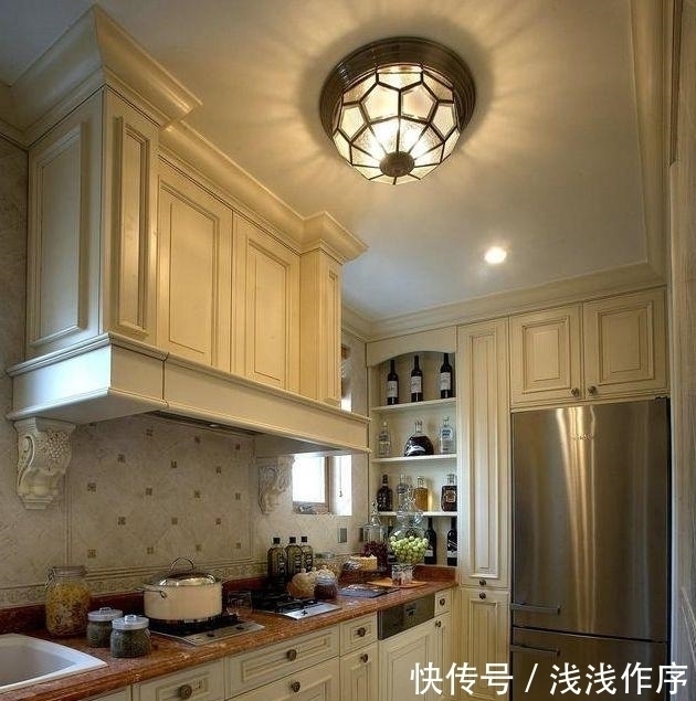 石材|参观网恋男友家600㎡别墅,一进门我就被吓到了!果断选择分手!