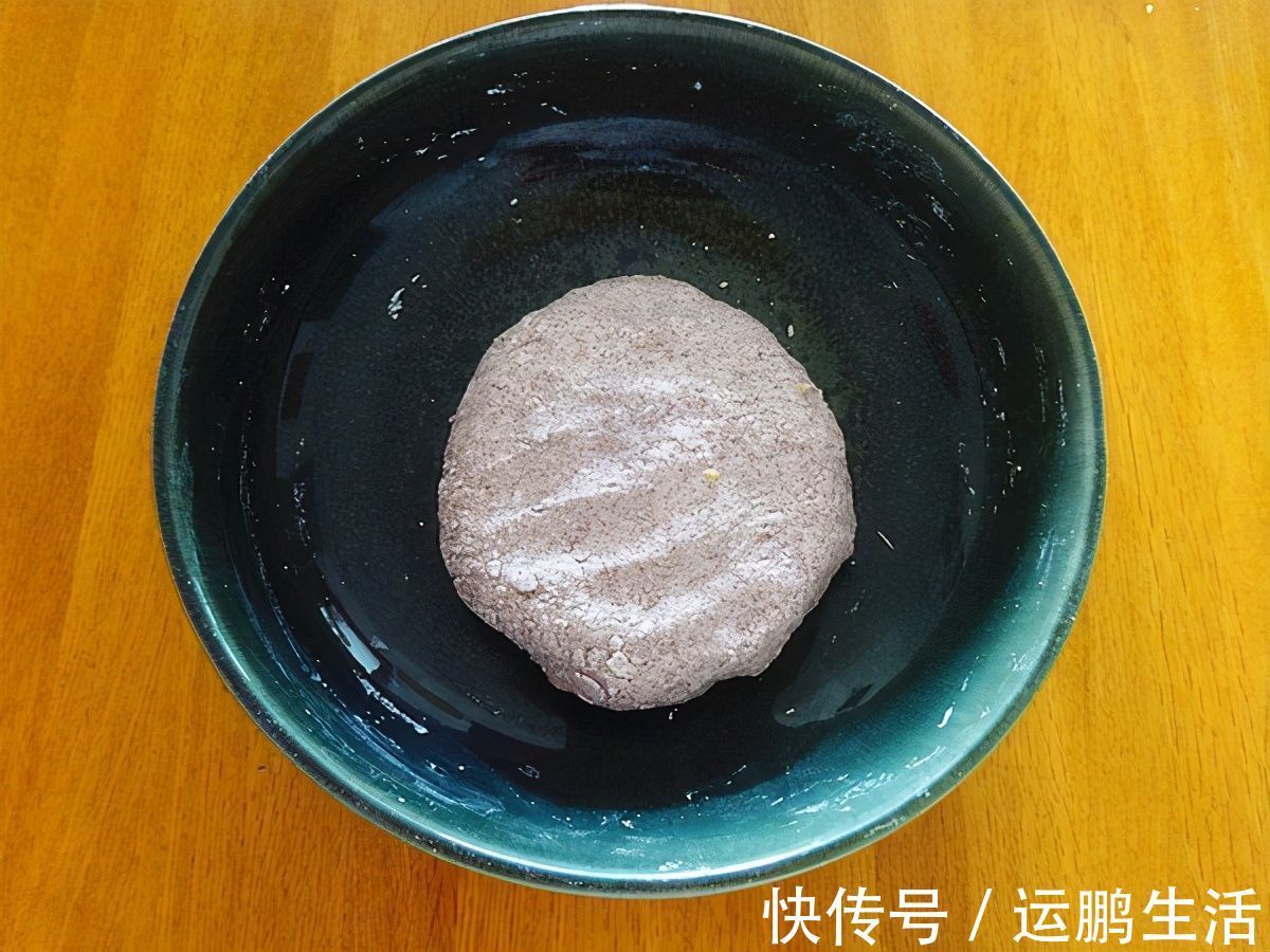 苹果|减肉最狠的水果，比香蕉更加通便排毒，做成早餐吃，体重悄悄的降