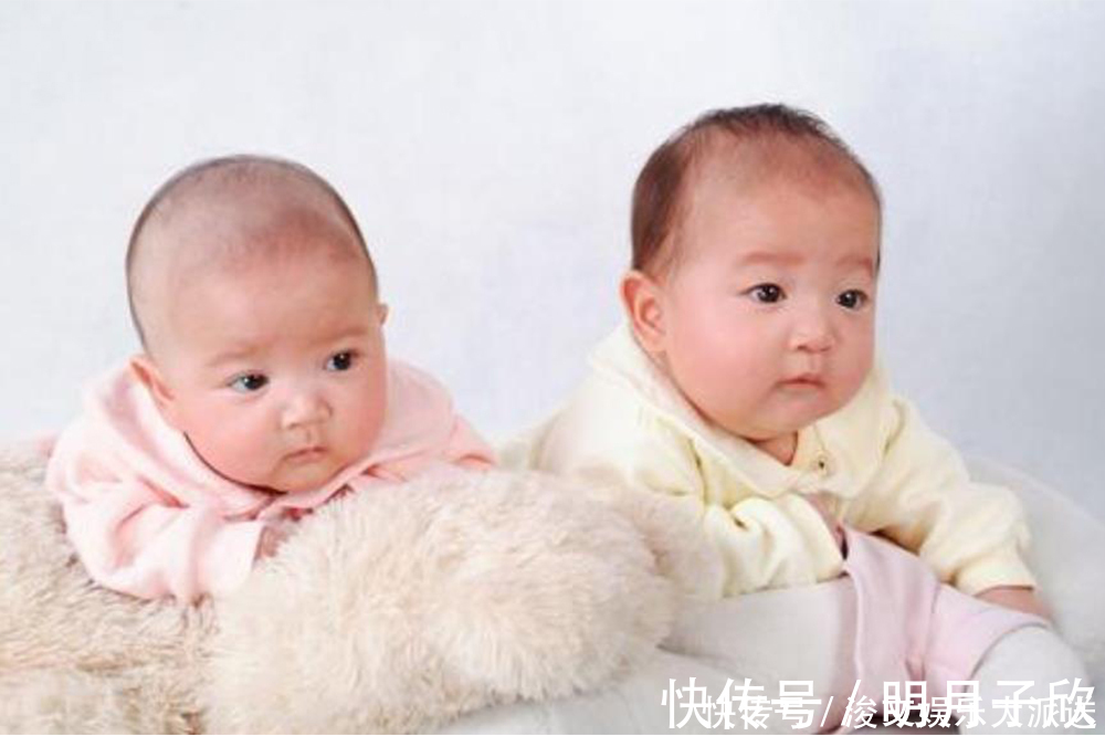 龙凤胎|龙凤胎出生姐姐喝奶粉,弟弟喝母乳, 数月后姐姐的模样让人心疼