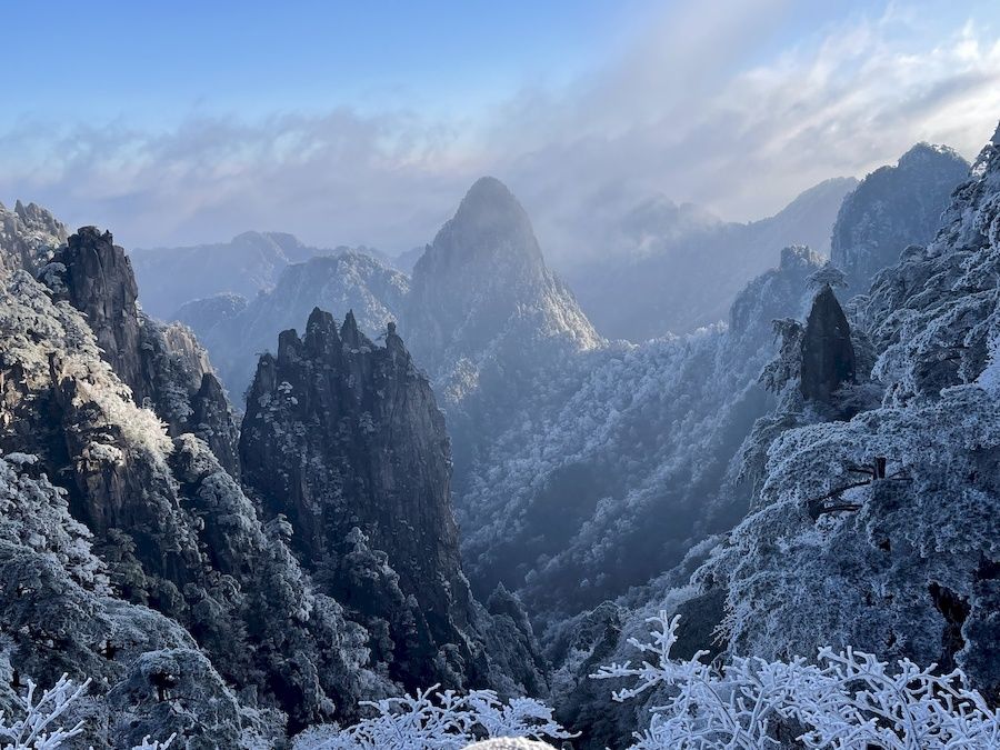 黄山风景区|零下10．3℃ 安徽黄山现大面积雾凇景观