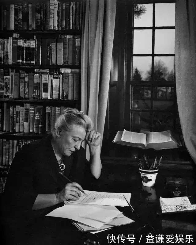 陆小曼|赛珍珠一生痴恋徐志摩,晚年请求访问中国遭拒,抱憾穿旗袍离世