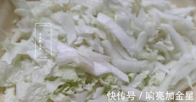 入冬后多做这款早餐,生津养胃,孩子吃了体质强,女生吃了皮肤好!