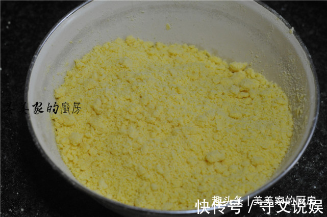 玉米面|家里有玉米面的试试此做法,细腻蓬松,口感香甜,比肉包子香