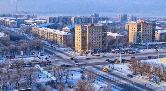 二战|俄罗斯钢铁城市:二战时涌入60万青年,生铁产量已超5亿吨