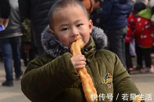 营养不良|4种早餐很坑娃,孩子身体慢慢“死机”,不少家长在喂,快住手