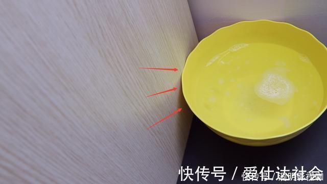 回家|白糖和洗衣粉放一起，作用花钱难买，可惜今天才学到，回家试一试