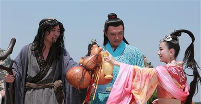 古时|古时有一位神,太阳之精为她取食,是谁有如此至高无上的权力