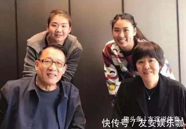 夺走|郎平退役回归家庭！27岁女儿挺拔7岁儿子帅气，前夫如此评价郎平