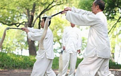 150岁寿星的长寿秘诀记住两个字,人人能做到,坚持就能长寿