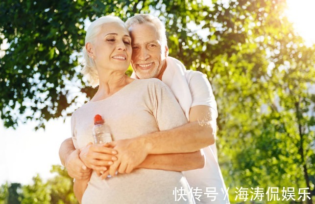 生殖系统|65岁以上还能进行夫妻生活吗遵循4个要诀，适当保持有益身心