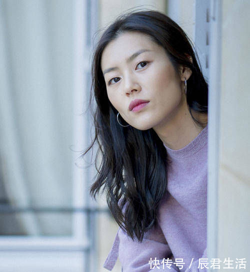 葡萄妆|热巴刘雯都爱上的“冰透葡萄妆”,简直又仙又欲,还特别容易上手