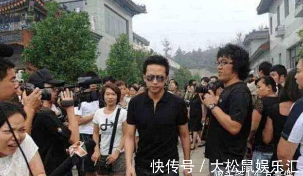 李丁|老艺术家追悼会,好友张国立破口大骂:滚出去,邓超无奈退场