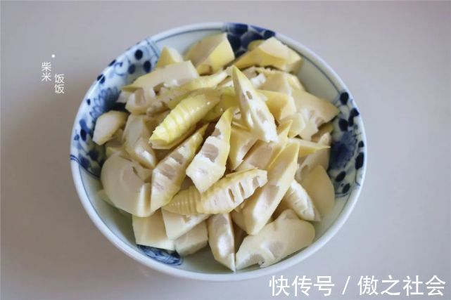 排骨|这汤太鲜了，三种食材一锅炖，不放一粒盐，现在喝正当时