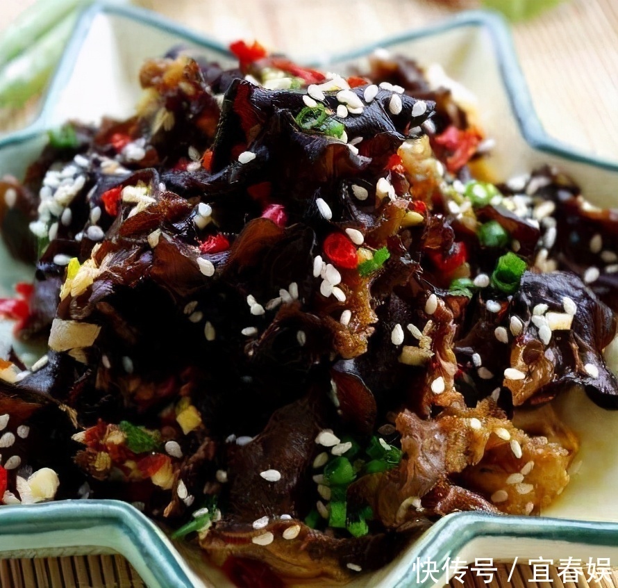 想長壽全靠吃,三種美食不錯(cuò)過,美容養(yǎng)顏,增強(qiáng)體質(zhì)!